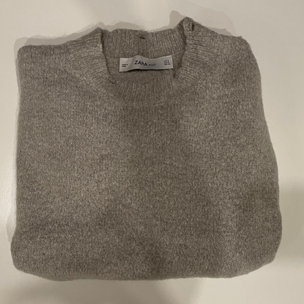 Zara knit sweater